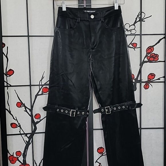 Kript PU Faux Leather Belted Pant - Picture 2 of 8